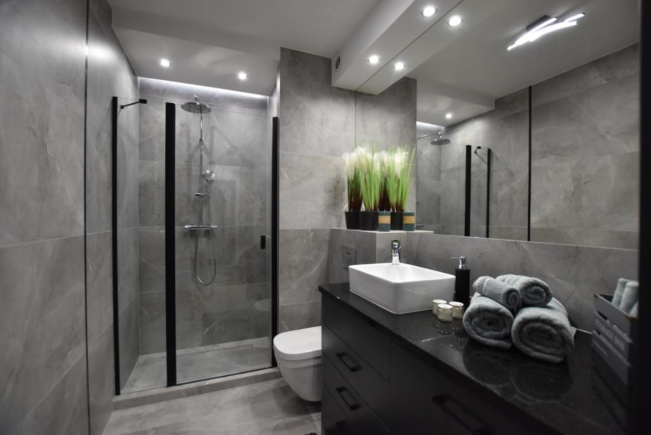 Green Apartament City Center Breslavia Esterno foto